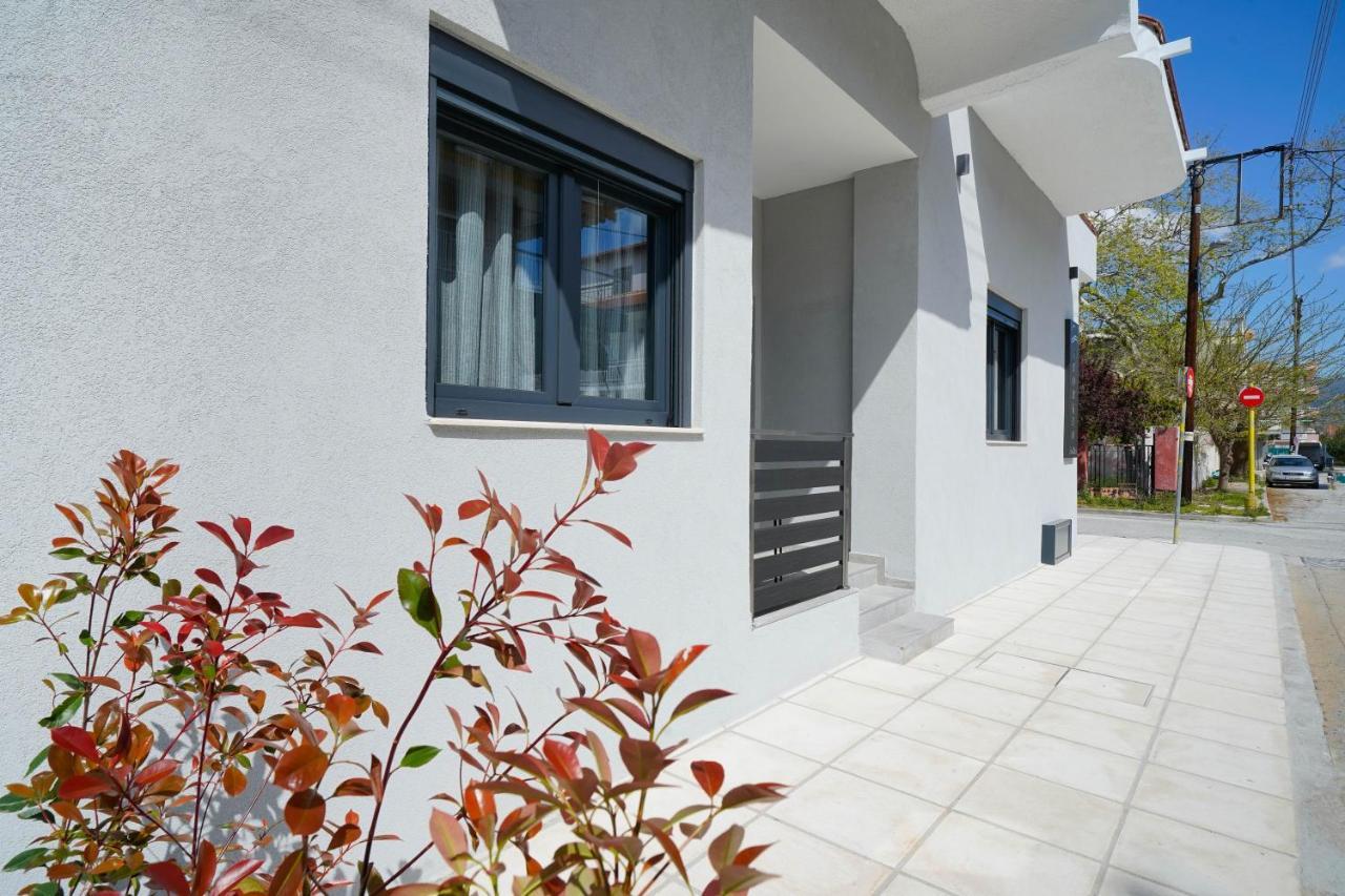 Giorgio Suites Asproválta Luaran gambar