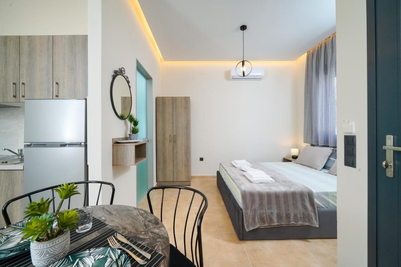 Giorgio Suites Asproválta Luaran gambar