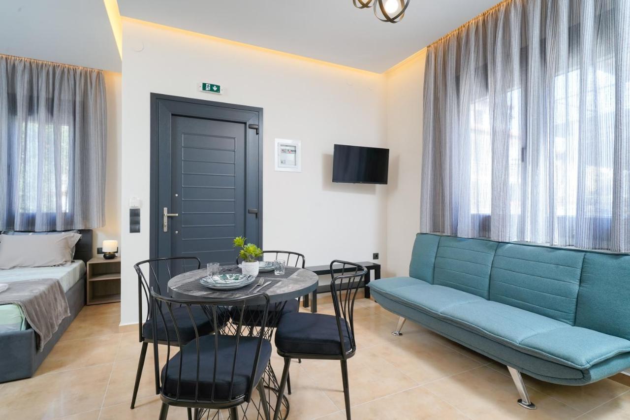 Giorgio Suites Asproválta Luaran gambar